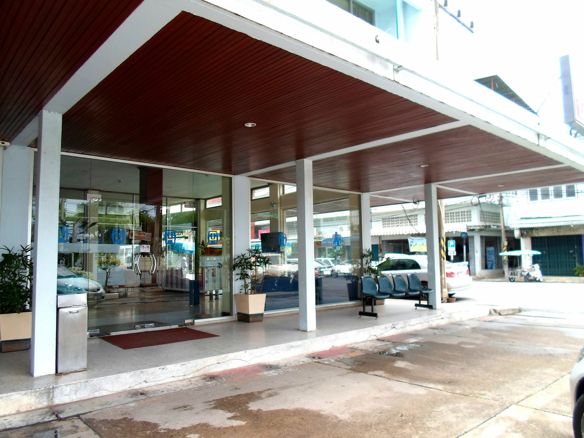 Tapee Hotel Surat Thani Exterior photo